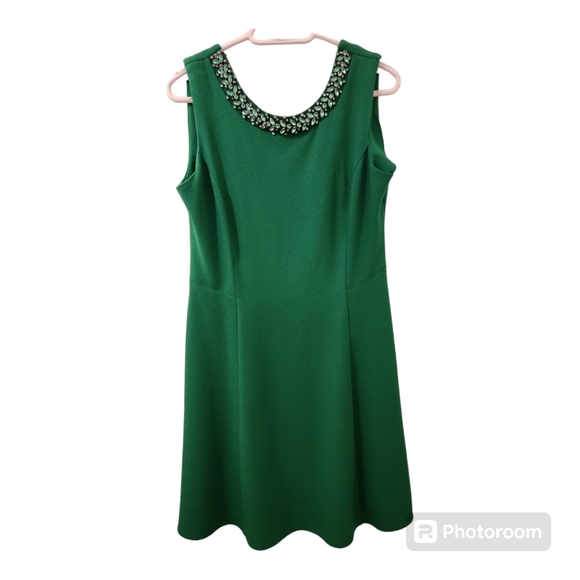 NWOT Dorothy Perkins Green Dress w/ Beaded Collar - Size 10 - Picture 1 of 4